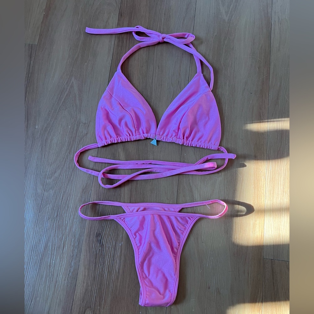 FAE Swim Birdie top and Jones bottoms in guava